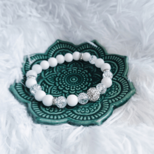 Achát - Hegyikristály karkötő shamballa gömbbel